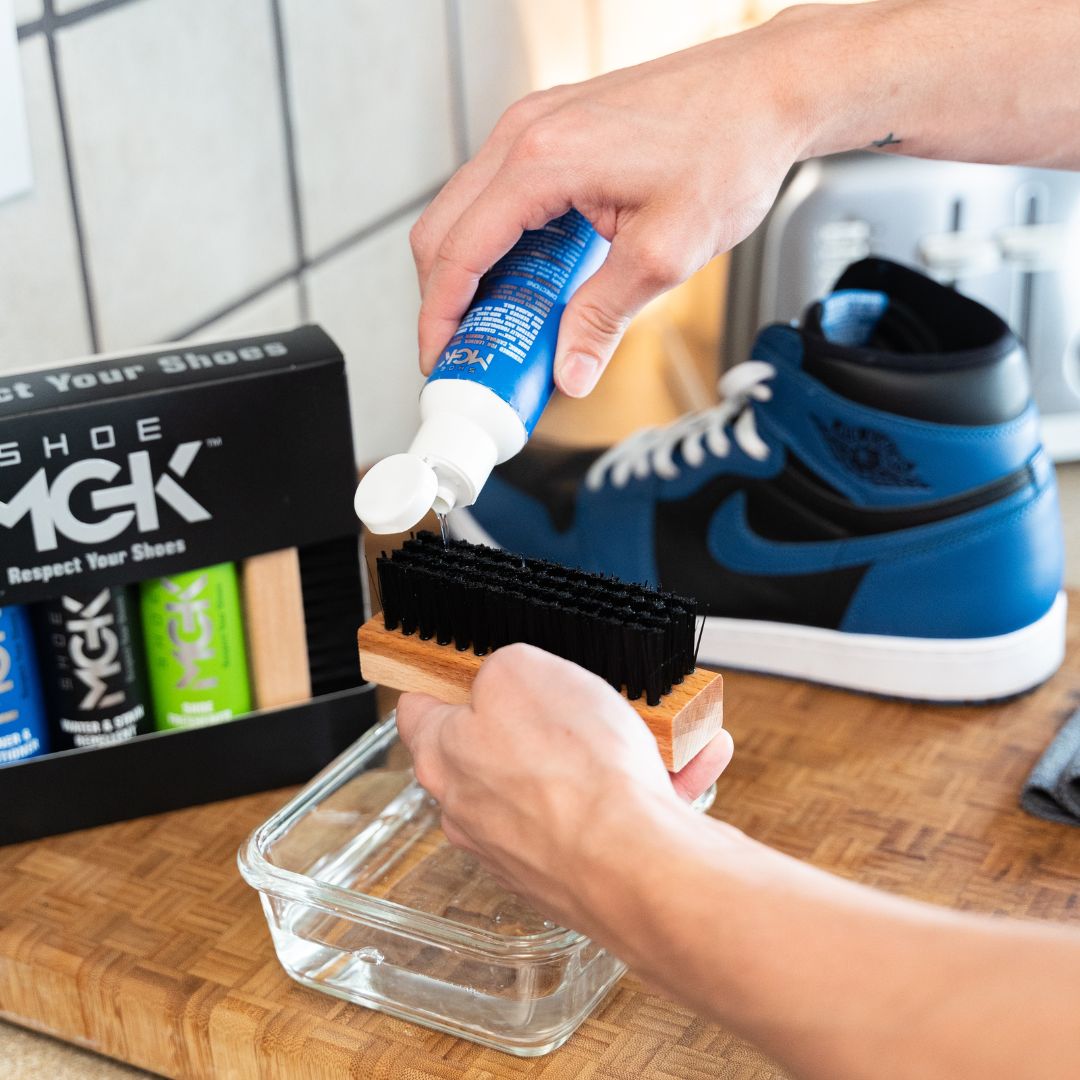 How to Clean Jordan 1 Blue Hightop Shoe MGK